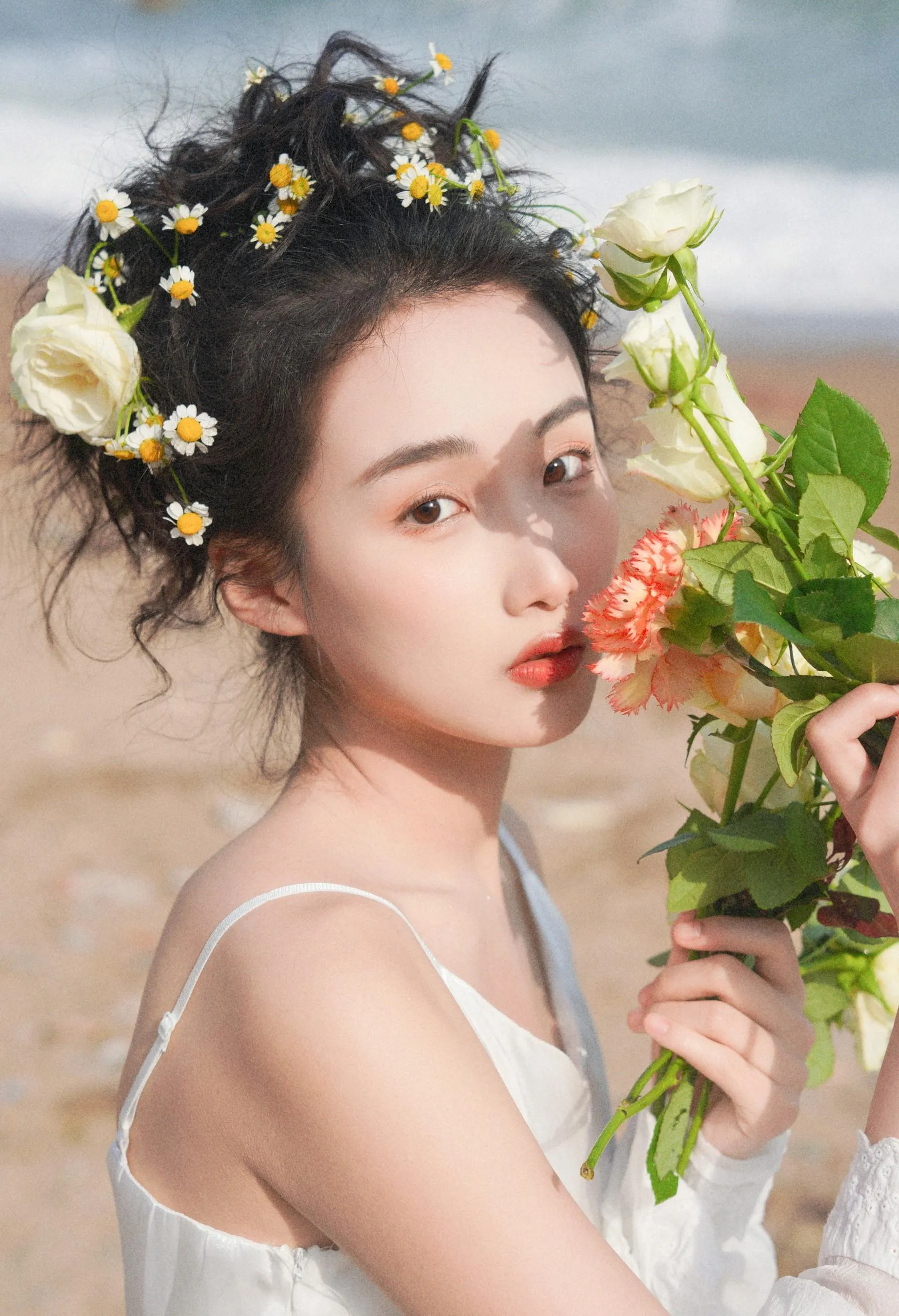 [YITUYU艺图语]2022.09.21 花见海 馨馨 [20P]插图